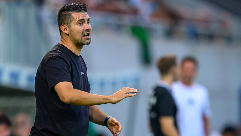 Nicht zufrieden mit dem Ergebnis: TSV-1860-Trainer Alper Kayabunar.