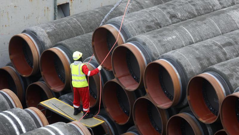 Die Verlegearbeit erfolgt an mehreren Stellen gleichzeitig, insgesamt beteiligen sich den Angaben zufolge aktuell rund 30 Schiffe an den Bauarbeiten in der Ostsee, wie hier das Verlegeschiff "Audacia". Die Verlegearbeit erfolgt an mehreren Stellen gleichzeitig, insgesamt beteiligen sich den Angaben zufolge aktuell rund 30 Schiffe an den Bauarbeiten in der Ostsee, wie hier das Verlegeschiff "Audacia".