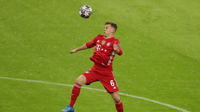Joshua Kimmich wird auch gegen Paris wieder auf der Sechs starten.