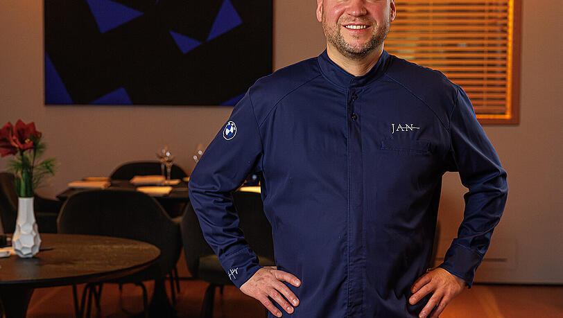 Jan Hartwig ist vom Guide Michelin wieder mit drei Sternen ausgezeichnet worden.