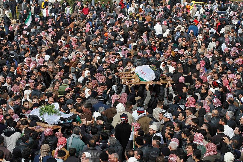 In Syrien eskaliert die Gewalt: Die schrecklichen Bilder