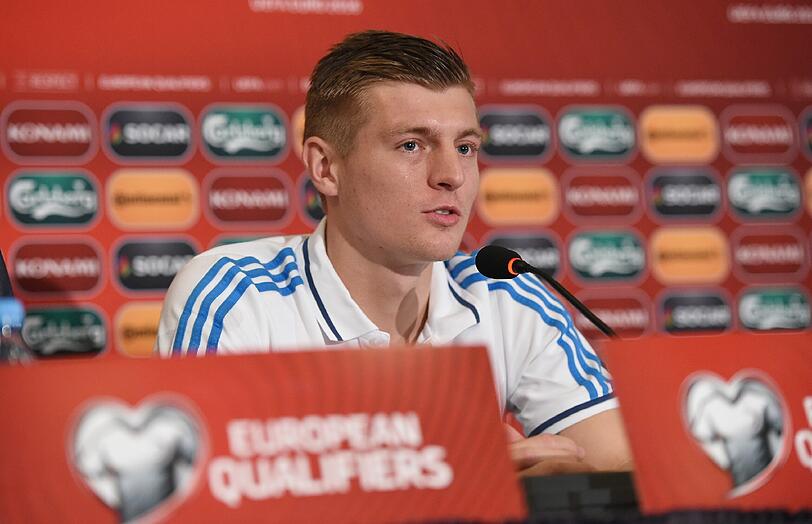 Toni Kroos, Note 3
Ein gutes Pferd springt nur so hoch, wie es unbedingt muss - so ungefähr sah das Spiel des Ex-Bayern-Stars aus.
