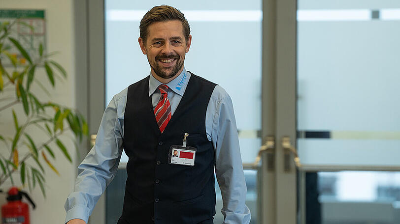 Klaas Heufer-Umlauf in der zweiten Staffel seiner Comedyserie "Check Check".