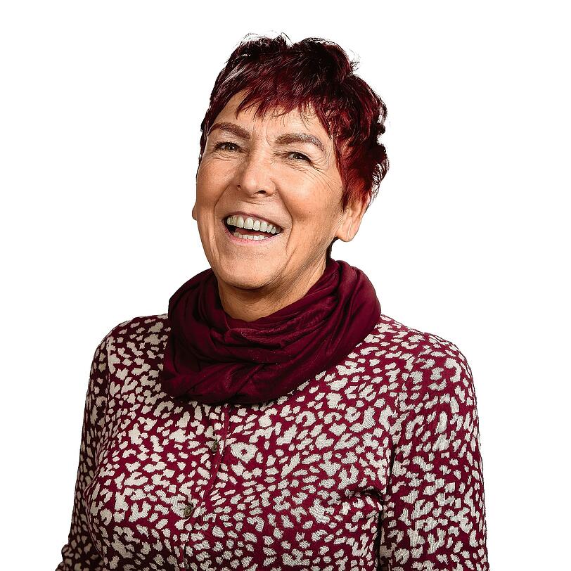 "Oma Conny" sammelt die Fr&uuml;chte auf Feldern.