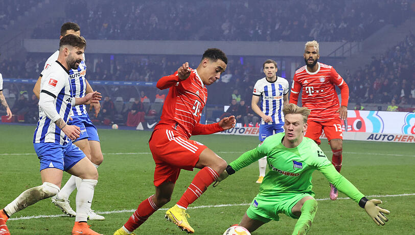 Unverzichtbar - für den FC Bayern, aber auch die deutsche Nationalelf: der erst 19-jährige Jamal Musiala (l.), hier gegen Hertha. Unverzichtbar - für den FC Bayern, aber auch die deutsche Nationalelf: der erst 19-jährige Jamal Musiala (l.), hier gegen Hertha.