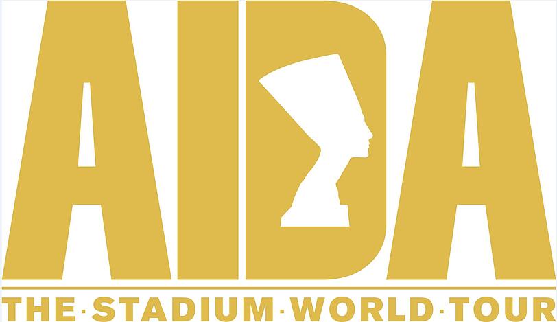 Stadion- Spektakel "AIDA" mit Maestro Placido Domingo als Dirigent.