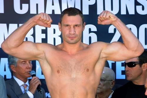 Vitali Klitschko: &bdquo;Ohne 
Zweifel ist Muhammad Ali der Größte aller Zeiten. Ich bin sehr 
stolz, dass ich heute den WM-Gürtel besitze, den auch Ali hatte. 
Viele seiner Kämpfe gehören zu den Klassikern der Sportgeschichte. 
Wladimir und ich haben Ali bereits mehrmals persönlich getroffen und 
diese Treffen waren immer sehr inspirierend und motivierend.&ldquo;