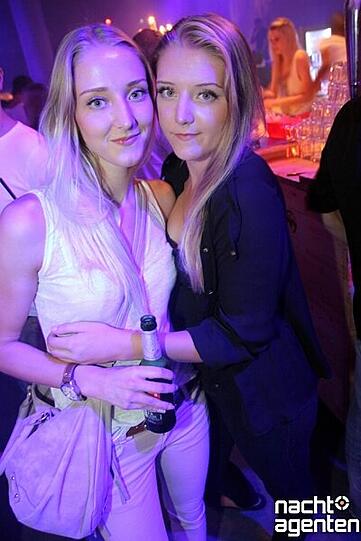 Am Freitag wurden 4 Jahre neraum gebürtig gefeiert! Mehr Bilder unter: www.nachtagenten.de