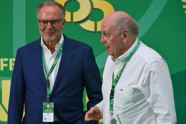 Die Aufsichtsr&auml;te Karl-Heinz Rummenigge (l.) und Uli Hoene&szlig;.