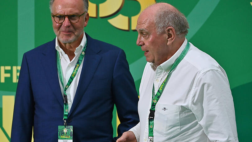 Die Aufsichtsr&auml;te Karl-Heinz Rummenigge (l.) und Uli Hoene&szlig;.
