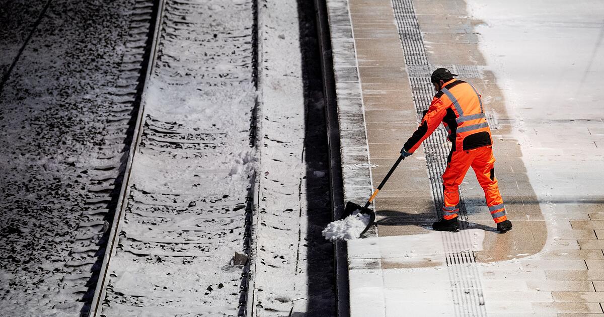 Bahnverkehr-weiter-eingeschr-nkt-Glatteis-droht