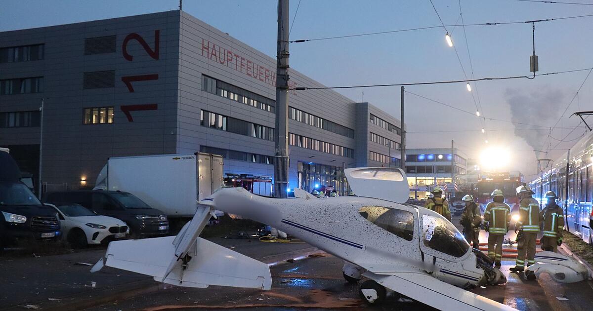 Flugzeug-in-Mannheim-notgelandet-ein-Schwerverletzter