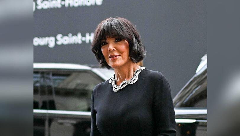 Kris Jenner macht keinen Hehl mehr aus ihrem neuen Gesicht.