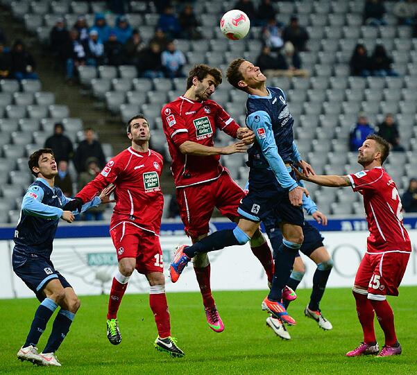 Die Löwen verlieren daheim gegen Kaiserslautern. Die Bilder vom Spiel