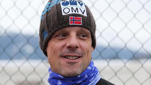 Alexander Stöckl aus Österreich, Trainer der norwegischen Skispringer. Foto: Daniel Karmann/dpa/Archivbild