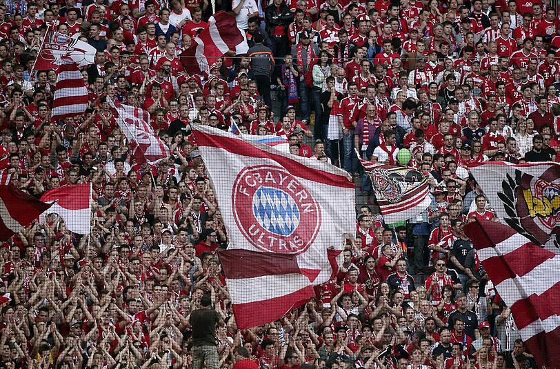 Am Rande des Spiels zwischen den Bayern und K'lautern musste die Polizei 47 "Fans" festnehmen.