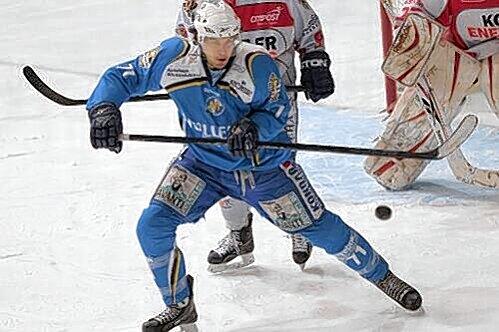 Will in der deutschen Nationalmannschaft spielen: EHC-Stürmer Mark Heatley.