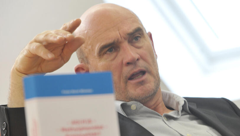 Setzt sich in seinem Buch kritisch mit Methylphenidat auseinander: Franz Horst Wimmer, Drogenfahnder aus Fürth. Setzt sich in seinem Buch kritisch mit Methylphenidat auseinander: Franz Horst Wimmer, Drogenfahnder aus Fürth.