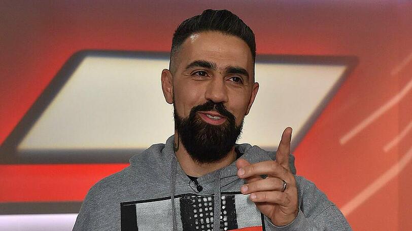 Bushido im Studio bei Sandra Maischberger