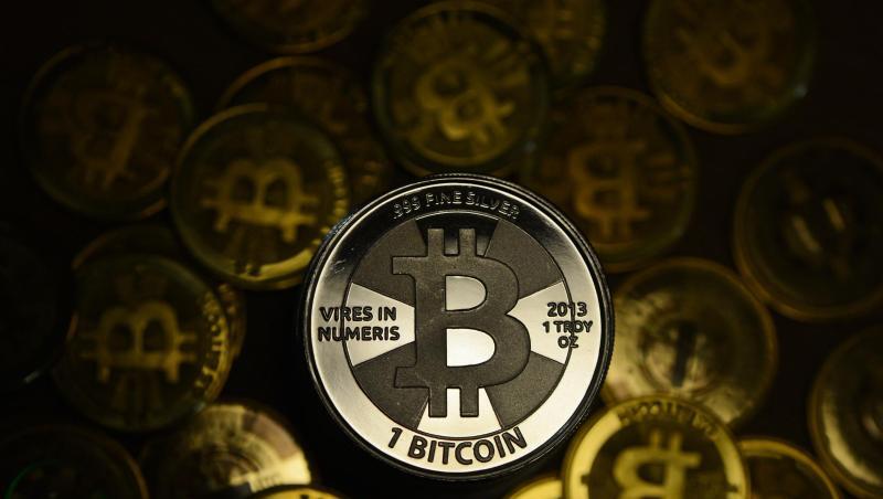 Die Münchnerin fiel auf ein angebliches Bitcoin-Gewinnversprechen herein. (Symbolbild)