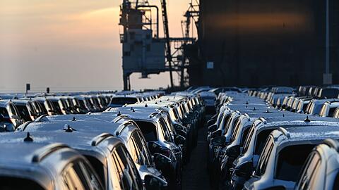 Die deutschen Autohersteller haben zuletzt deutlich an Absatz in China verloren. Als Grund gilt neben den hochsubventionierten neuen lokalen E-Auto-Marken auch eine neue Luxussteuer auf teure Autos, die vor allem deutsche Marken trifft. (Archivbild)