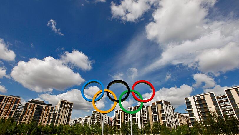 Noch scheint die Sonne in London: Das Olympischen Dorf im Stadtteil Stratford präsentiert sich dieser Tage freundlich – und noch nicht komplett bewohnt. Noch scheint die Sonne in London: Das Olympischen Dorf im Stadtteil Stratford präsentiert sich dieser Tage freundlich – und noch nicht komplett bewohnt.