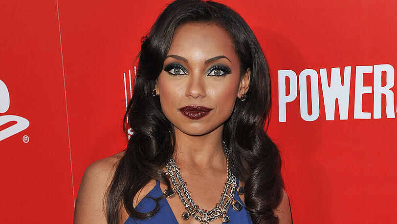 Logan Browning weiß sich bei der "Powers"-Premiere in Szene zu setzen Logan Browning weiß sich bei der "Powers"-Premiere in Szene zu setzen