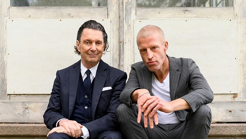 Wie sie es nur mit einander aushalten? Martin Suter und Benjamin von Stuckrad-Barre sind am Sonntag in München zu erleben.