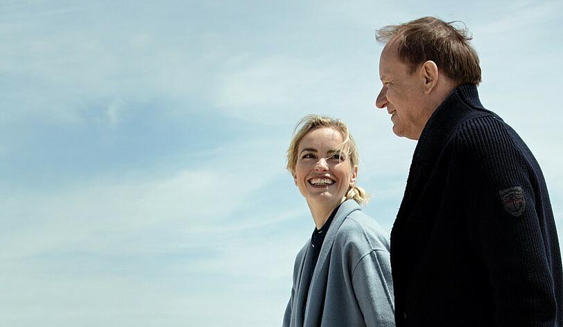 Max (Stellan Skarsgaard) und Rebecca (Nina Hoss) verbringen nach vielen Jahren wieder ein Wochenende zusammen.