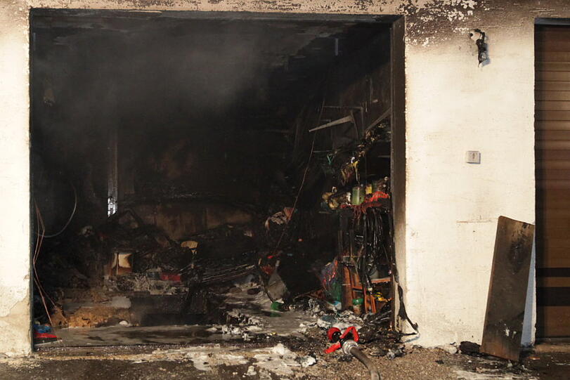 Der Keller und die Garage des Einfamilienhauses in Kolbermoor brannten völlig aus. Die Bilder.