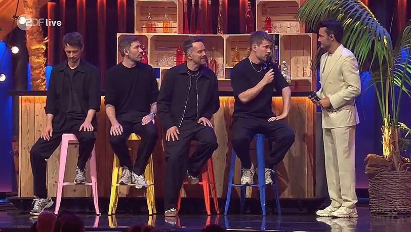 Die Band "Revolverheld" sprach mit Giovanni Zarrella über ihr 20-jähriges Bestehen. Die Band "Revolverheld" sprach mit Giovanni Zarrella über ihr 20-jähriges Bestehen.