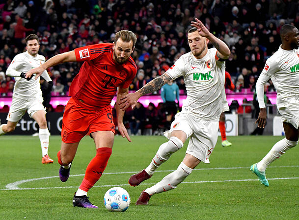 Nicht von dieser Welt: Bayern-Stürmer Harry Kane traf gegen den FC Augsburg erneut dreifach.