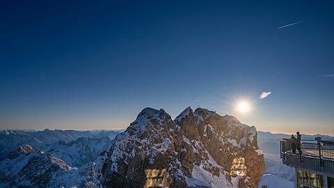 An der Zugspitze gab es einen gro&szlig;en Felssturz. (Archivbild)