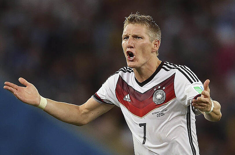 Beim Kapitän Bastian Schweinsteiger ist noch fraglich, ob er rechtzeitig fit wird.