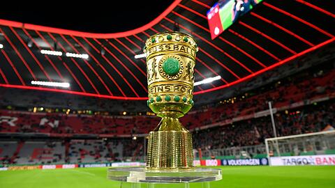 Der FC Bayern hofft weiter, den DFB-Pokal verteidigen zu dürfen. (Symbolbild)