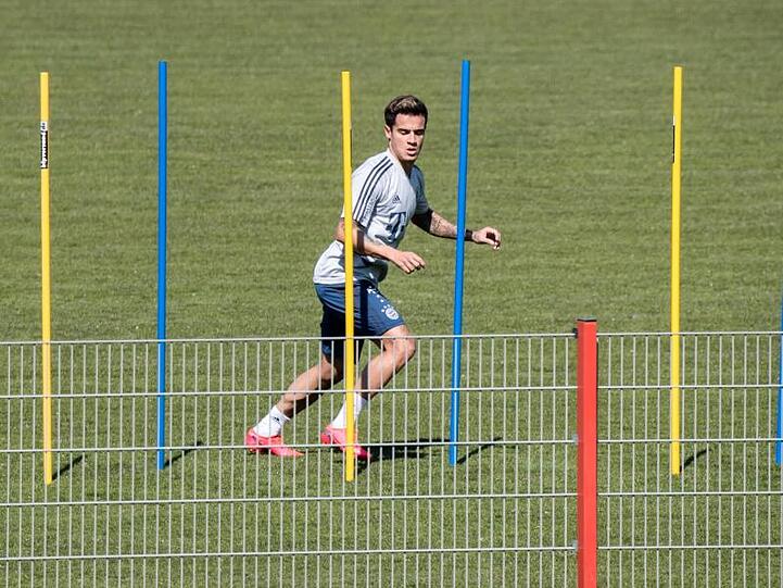 Philippe Coutinho trainiert auf dem Trainingsgelände. Foto: Matthias Balk/dpa/Archivbild