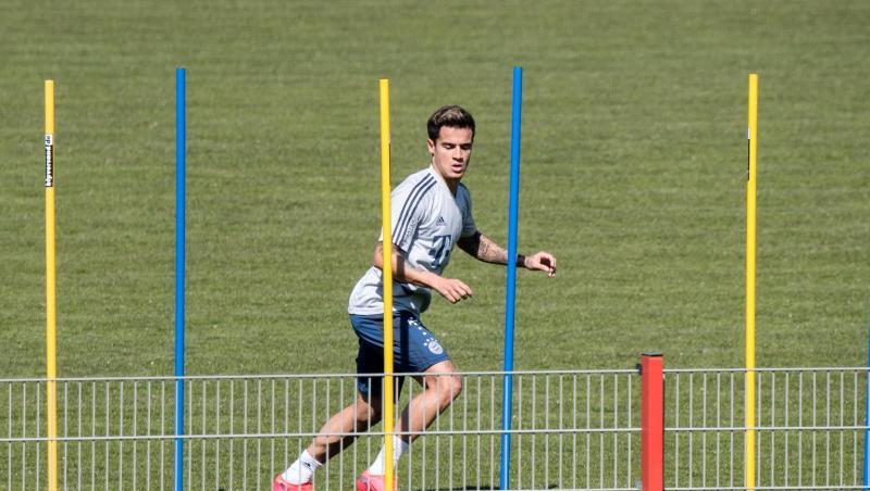 Philippe Coutinho trainiert auf dem Trainingsgelände. Foto: Matthias Balk/dpa/Archivbild Philippe Coutinho trainiert auf dem Trainingsgelände. Foto: Matthias Balk/dpa/Archivbild
