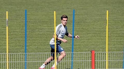 Philippe Coutinho trainiert auf dem Trainingsgelände. Foto: Matthias Balk/dpa/Archivbild