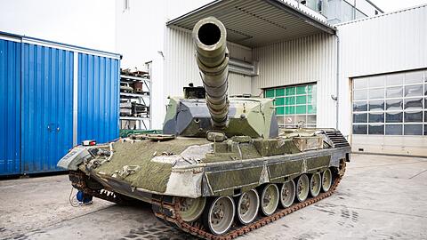 Ein Panzer vom Typ Leopard 1 (Archivbild). Rheinmetall bereitet rund 30 der Panzer für die Ukraine auf.