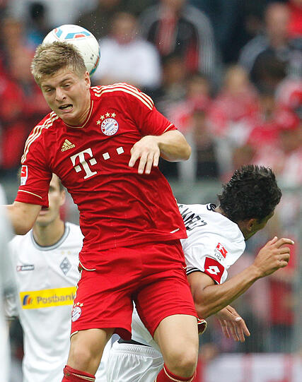 TONI KROOS: 60 Minuten durfte der Lieblingsschüler von Heynckes auf der Zehn spielen. Dass er es kann, bewies der 21-Jährige in Braunschweig. Gegen Gladbach nicht. Viel klein, klein, wenig oho! Note 5