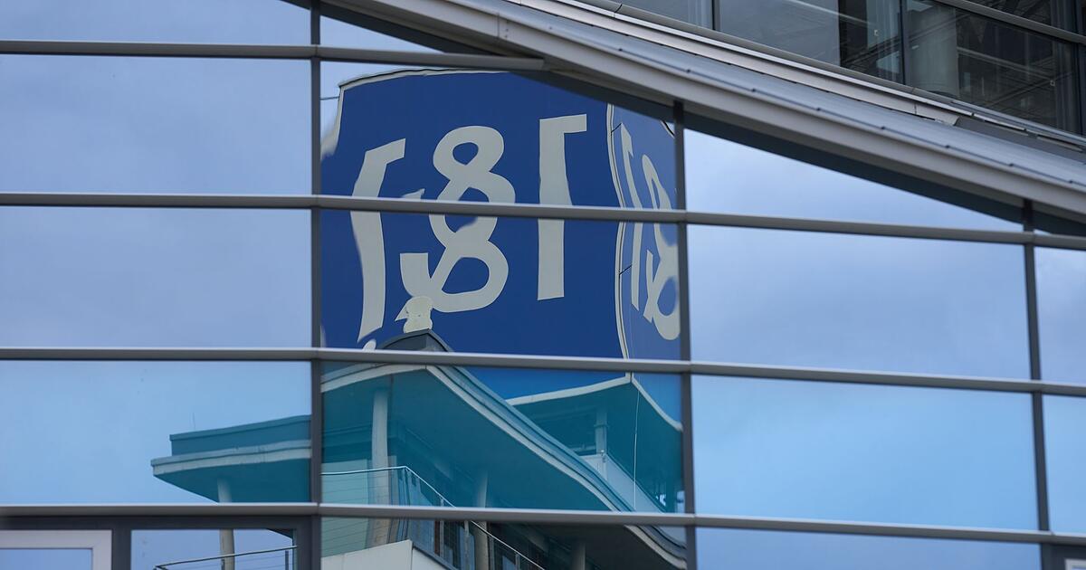 Netzagentur-gibt-Bu-geldverfahren-gegen-Mobilfunker-1-amp-1-auf