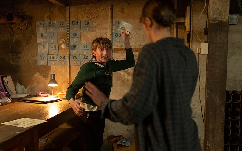 Danny (Eddie Waller) ist ein echter Qu&auml;lgeist.