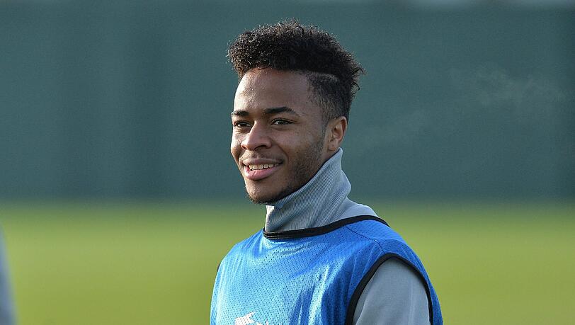 Liverpools Raheem Sterling beim Training mit seiner Mannschaft. Liverpools Raheem Sterling beim Training mit seiner Mannschaft.