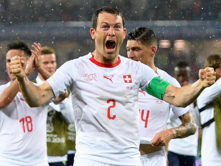 Der Schweizer Fußballer Stephan Lichtsteiner . Foto: Laurent Gillieron/KEYSTONE/Archivbild