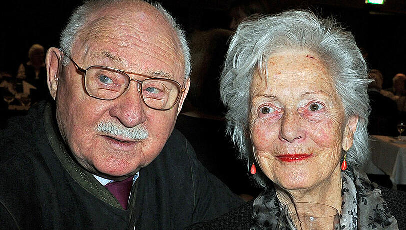 Die große Liebe: Rolf Schimpf und seine Frau Ilse Zielstorff Anfang 2013 bei einer Feier in München. Die große Liebe: Rolf Schimpf und seine Frau Ilse Zielstorff Anfang 2013 bei einer Feier in München.