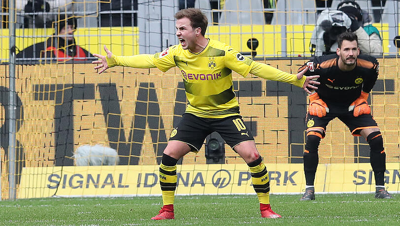 WM-Held Mario Götze kam 2013 von Borussia Dortmund zum FC Bayern und kehrte 2016 zum BVB zurück. WM-Held Mario Götze kam 2013 von Borussia Dortmund zum FC Bayern und kehrte 2016 zum BVB zurück.