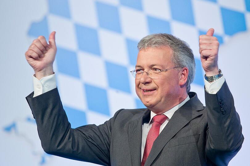 Schaltet auf Attacke gegen die SPD: CSU-Europa-Spitzenkandidat Markus Ferber greift seinen Kontrahenten brutal an.