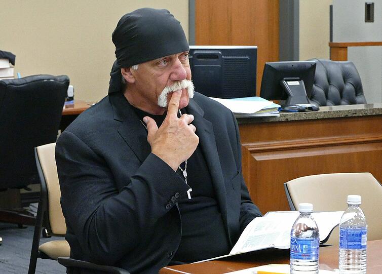 Hulk Hogan vor Gericht. Er möchte 100 Millionen wegen eines veröffentlichten Sexvideos.