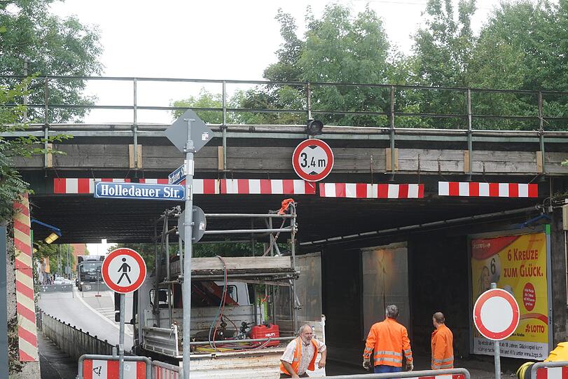 Im August letzten Jahres rammte ein LKW die Unterführung.