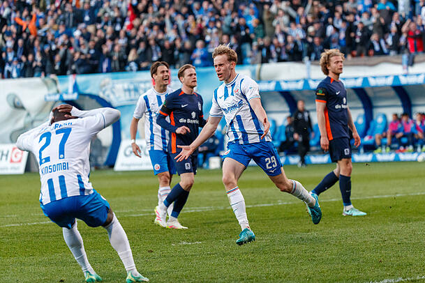 Erwischte den TSV 1860 um Jesper Verlaat eiskalt: Rostocks Felix Ruschke.